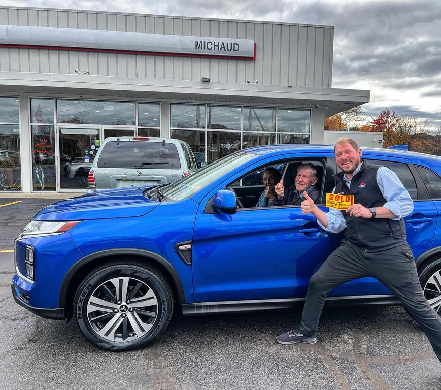 Dealership gallery photo 6